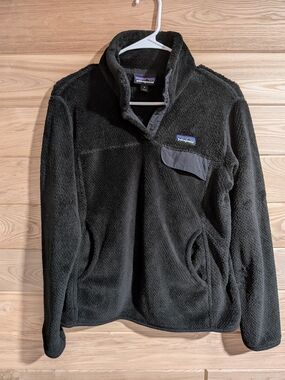 Patagonia Black Plush Snap-Front Fleece Pullover